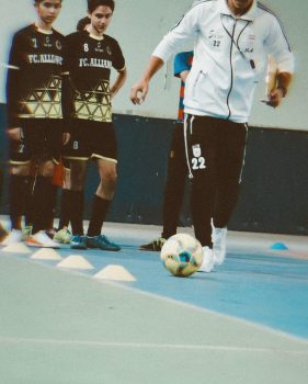 {"remix_data":[],"remix_entry_point":"challenges","source_tags":["local"],"source_ids":{},"source_ids_track":{},"origin":"unknown","total_draw_time":0,"total_draw_actions":0,"layers_used":0,"brushes_used":0,"photos_added":0,"total_editor_actions":{},"tools_used":{"effects":1},"is_sticker":false,"edited_since_last_sticker_save":true,"containsFTESticker":false}